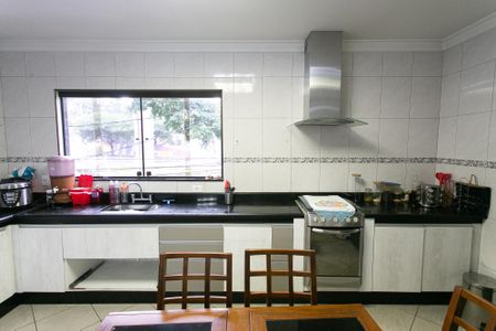 Casa para alugar com 150m², 2 quartos e 1 vaga Casa para alugar com 150m², 2 quartos e 1 vagaCozinha