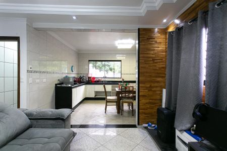Sala de casa para alugar com 2 quartos, 150m² em Vila Cunha Bueno, São Paulo