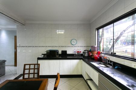 Cozinha de casa para alugar com 2 quartos, 150m² em Vila Cunha Bueno, São Paulo