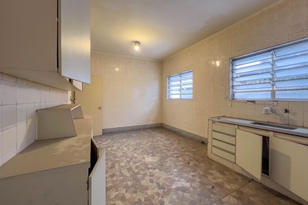 Casa para alugar com 350m², 7 quartos e 2 vagas Casa para alugar com 350m², 7 quartos e 2 vagasCozinha