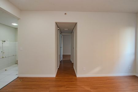 Sala de apartamento para alugar com 2 quartos, 65m² em Parque Santa Fé, Porto Alegre