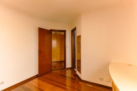 Apartamento para alugar com 112m², 3 quartos e sem vaga Apartamento para alugar com 112m², 3 quartos e sem vagaQuarto 2 - Suíte