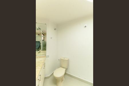 Apartamento para alugar com 112m², 3 quartos e sem vaga Apartamento para alugar com 112m², 3 quartos e sem vagaBanheiro da Suíte 3