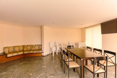 Apartamento para alugar com 112m², 3 quartos e sem vaga Apartamento para alugar com 112m², 3 quartos e sem vagaÁrea comum - Salão de festas