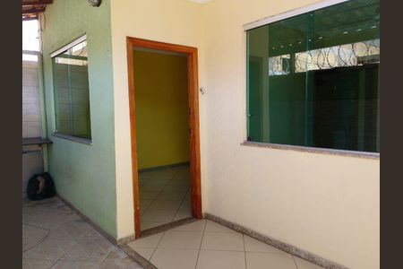 Casa para alugar com 55m², 2 quartos e 1 vaga Casa para alugar com 55m², 2 quartos e 1 vagaÁrea externa