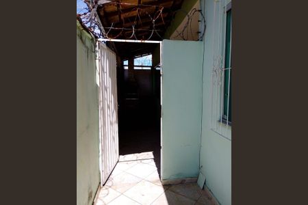 Casa para alugar com 55m², 2 quartos e 1 vaga