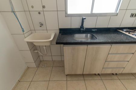 Apartamento à venda com 48m², 2 quartos e 1 vaga Apartamento à venda com 48m², 2 quartos e 1 vagaCozinha e Área de Serviço
