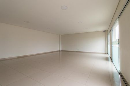 Apartamento à venda com 48m², 2 quartos e 1 vaga Apartamento à venda com 48m², 2 quartos e 1 vagaÁrea comum - Salão de festas