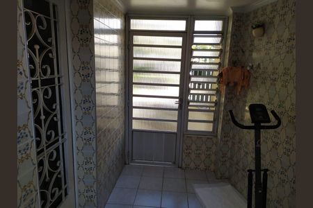 Casa à venda com 110m², 2 quartos e 1 vaga Casa à venda com 110m², 2 quartos e 1 vagaÁrea de Serviço