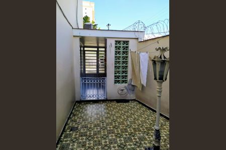 Casa à venda com 110m², 2 quartos e 1 vaga Casa à venda com 110m², 2 quartos e 1 vagaÁrea externa