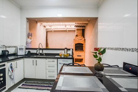 Casa à venda com 112m², 3 quartos e 2 vagasCozinha