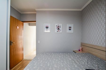 Casa à venda com 112m², 3 quartos e 2 vagasQuarto 1