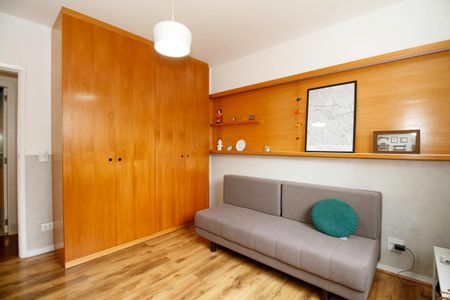 Apartamento à venda com 105m², 2 quartos e 1 vaga Apartamento à venda com 105m², 2 quartos e 1 vagaQuarto