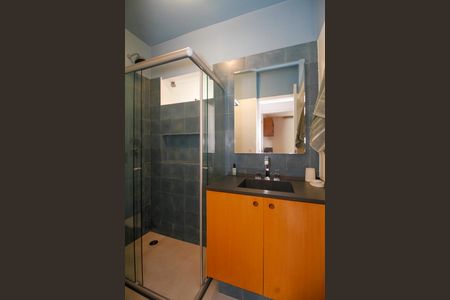 Apartamento à venda com 105m², 2 quartos e 1 vaga Apartamento à venda com 105m², 2 quartos e 1 vagaBanheiro Social