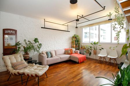 Apartamento à venda com 105m², 2 quartos e 1 vaga