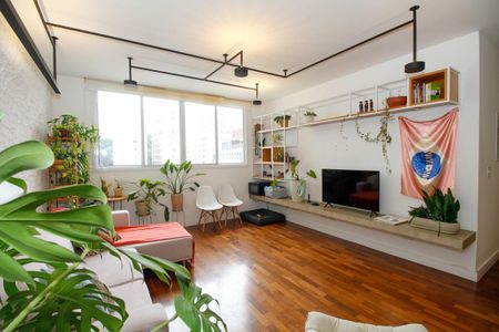 Apartamento à venda com 105m², 2 quartos e 1 vaga