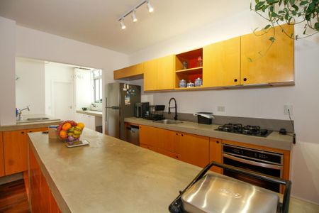Apartamento à venda com 105m², 2 quartos e 1 vaga Apartamento à venda com 105m², 2 quartos e 1 vagaAmbientes Integrados (Sala de Estar, Jantar e Cozinha)