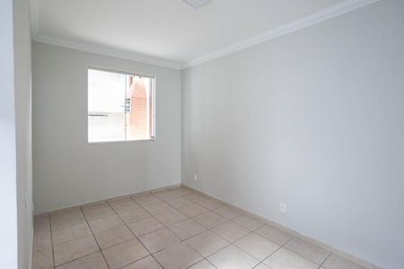 Suíte  de casa à venda com 3 quartos, 180m² em Santa Monica, Belo Horizonte