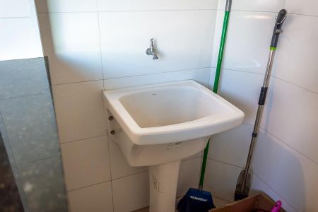 Detalhe Área de Serviço-Tanque de apartamento para alugar com 3 quartos, 86m² em Parque Residencial Jaguari, Americana