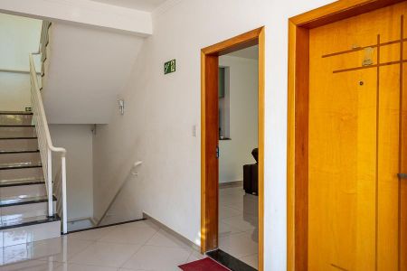 Área Comum-Hall do andar de apartamento para alugar com 3 quartos, 86m² em Parque Residencial Jaguari, Americana