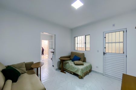 Sala de casa para alugar com 1 quarto, 50m² em Água Rasa, São Paulo