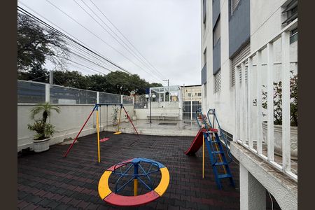 Apartamento à venda com 47m², 2 quartos e 1 vaga Apartamento à venda com 47m², 2 quartos e 1 vagaÁrea Comum - Playground