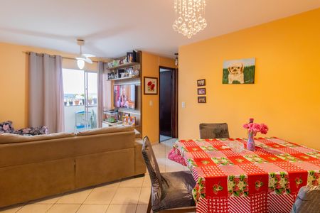Apartamento à venda com 47m², 2 quartos e 1 vaga Apartamento à venda com 47m², 2 quartos e 1 vagaSala