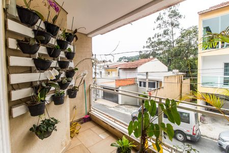 Casa de condomínio para alugar com 208m², 3 quartos e 2 vagas Casa de condomínio para alugar com 208m², 3 quartos e 2 vagasVaranda