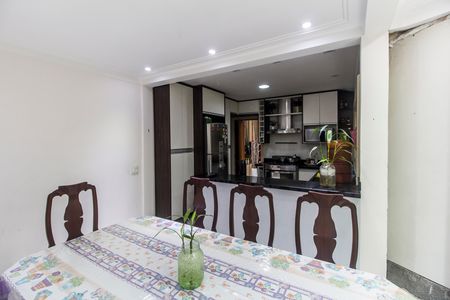 Casa de condomínio para alugar com 208m², 3 quartos e 2 vagas Casa de condomínio para alugar com 208m², 3 quartos e 2 vagasCozinha