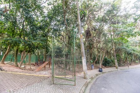 Casa de condomínio para alugar com 208m², 3 quartos e 2 vagas Casa de condomínio para alugar com 208m², 3 quartos e 2 vagasQuadra Esportiva