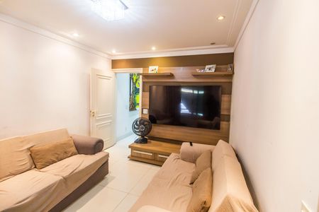 Sala  de casa de condomínio para alugar com 3 quartos, 208m² em Parque Esmeralda, Barueri