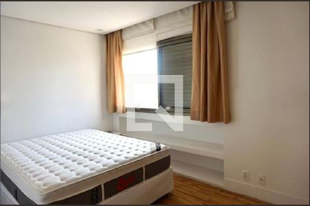 Apartamento à venda com 147m², 3 quartos e 3 vagas Apartamento à venda com 147m², 3 quartos e 3 vagasQuarto