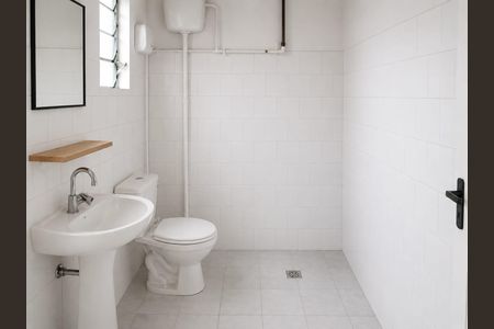 Banheiro de apartamento para alugar com 1 quarto, 35m² em Tanque, Rio de Janeiro