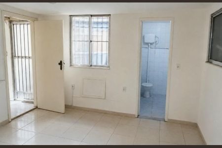 Cozinha de apartamento para alugar com 1 quarto, 35m² em Tanque, Rio de Janeiro