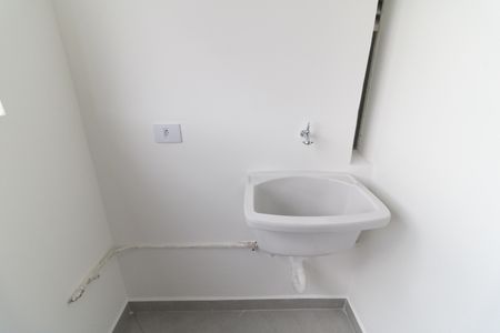 Apartamento à venda com 65m², 2 quartos e 1 vaga Apartamento à venda com 65m², 2 quartos e 1 vagaLavanderia