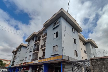 Apartamento à venda com 65m², 2 quartos e 1 vaga Apartamento à venda com 65m², 2 quartos e 1 vagaFachada