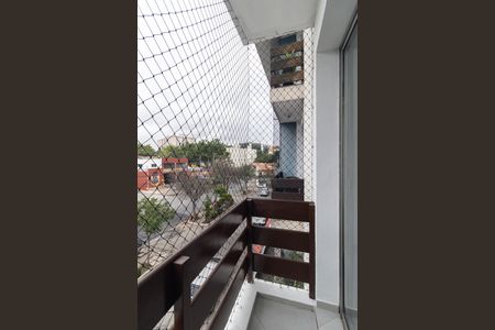 Varanda da Sala de apartamento à venda com 2 quartos, 65m² em Jardim Caraguata, São Paulo