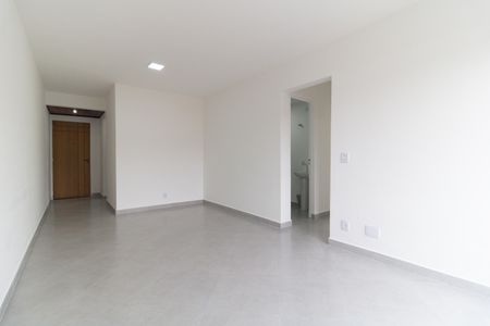 Sala de apartamento à venda com 2 quartos, 65m² em Jardim Caraguata, São Paulo