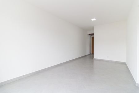 Apartamento à venda com 65m², 2 quartos e 1 vaga Apartamento à venda com 65m², 2 quartos e 1 vagaSala