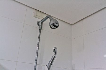 Apartamento à venda com 75m², 2 quartos e 1 vaga Apartamento à venda com 75m², 2 quartos e 1 vagaBanheiro