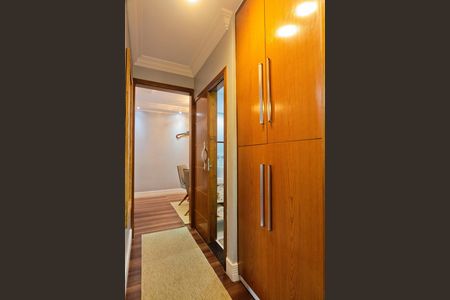 Apartamento à venda com 75m², 2 quartos e 1 vaga Apartamento à venda com 75m², 2 quartos e 1 vagaCorredor