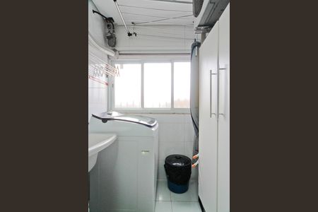 Apartamento à venda com 75m², 2 quartos e 1 vaga Apartamento à venda com 75m², 2 quartos e 1 vagaÁrea de Serviço
