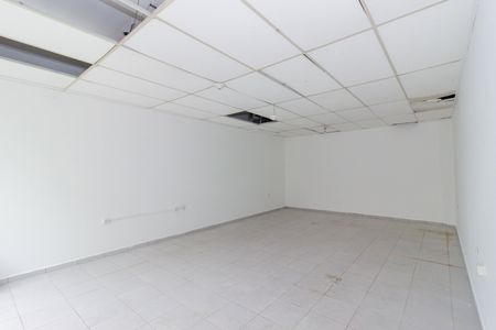 Casa para alugar com 105m², 2 quartos e 3 vagas Casa para alugar com 105m², 2 quartos e 3 vagasGaragem