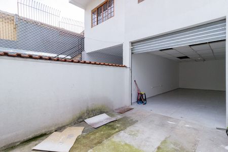 Casa para alugar com 105m², 2 quartos e 3 vagas Casa para alugar com 105m², 2 quartos e 3 vagasGaragem
