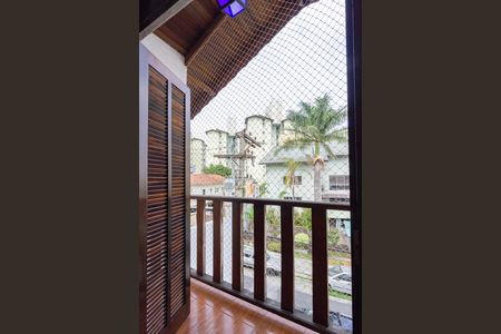 Varanda Quanto 1 de casa para alugar com 2 quartos, 105m² em Vila Palmeiras, São Paulo