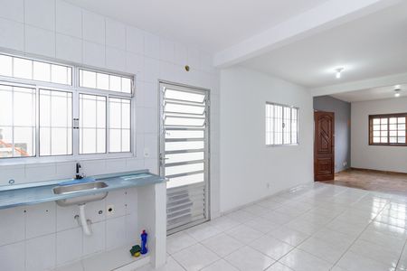 Casa para alugar com 105m², 2 quartos e 3 vagas Casa para alugar com 105m², 2 quartos e 3 vagasCozinha