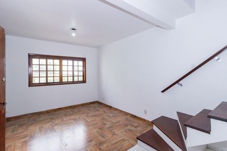 Sala de casa para alugar com 2 quartos, 105m² em Vila Palmeiras, São Paulo