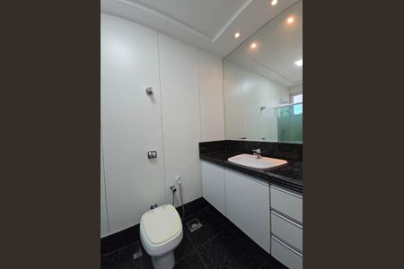 Casa à venda com 810m², 6 quartos e 8 vagas