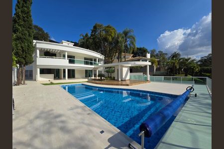 Casa à venda com 810m², 6 quartos e 8 vagas