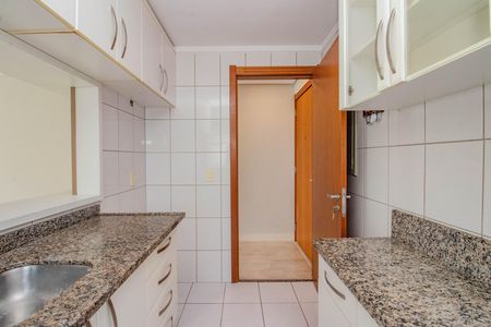 Apartamento à venda com 82m², 3 quartos e 1 vaga Apartamento à venda com 82m², 3 quartos e 1 vagaCozinha e Área de Serviço